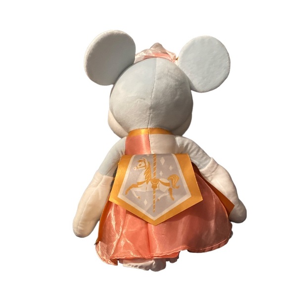 Disney Minnie Mouse Main Attraction Plush King Arthur 7/12 NWT limited edition - Picture 4 of 5